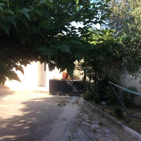 Ogooue Studio Carpentras Exterior photo