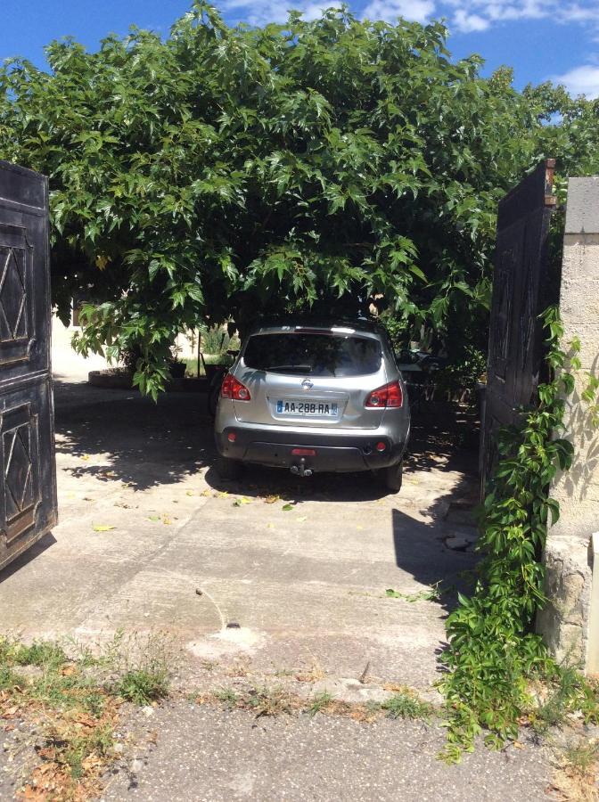 Ogooue Studio Carpentras Exterior photo